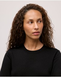 Trenery - Merino Classic Crew in Black