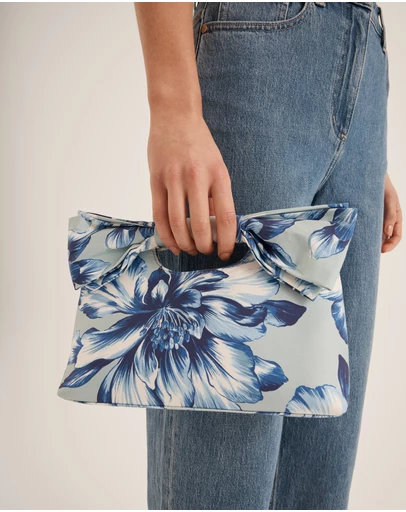 Review - Jasemine Floral Clutch