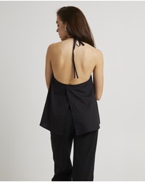 Subtitled - Molly Contrast Hankie Top
