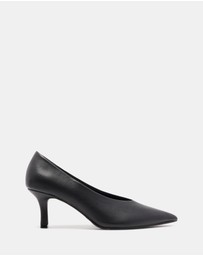 Therapy - Jordyn Pumps