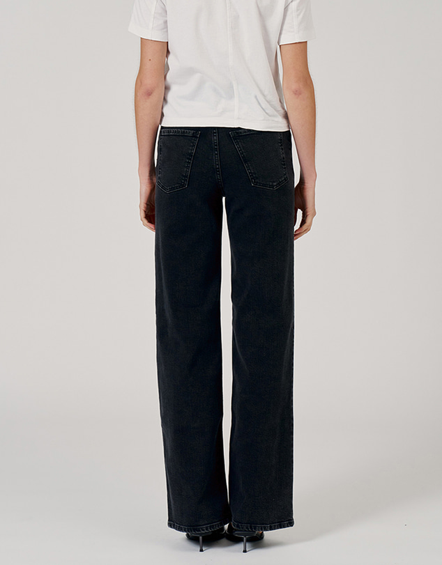 Nobody Denim - Milla Long Jeans