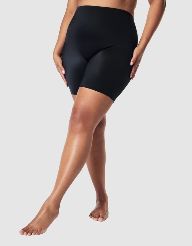Spanx - Spanxshape™ Suit Your Fancy Low Back Mid-Thigh Shorts