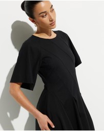 Calli - Maloney Midi Dress