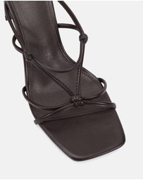 Novo - Macie Heels