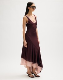 Minima Esenciales - Jett Midi Dress