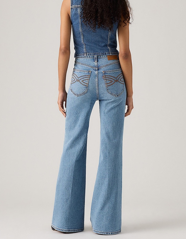 Levi's - Ribcage Bells Western Jeans