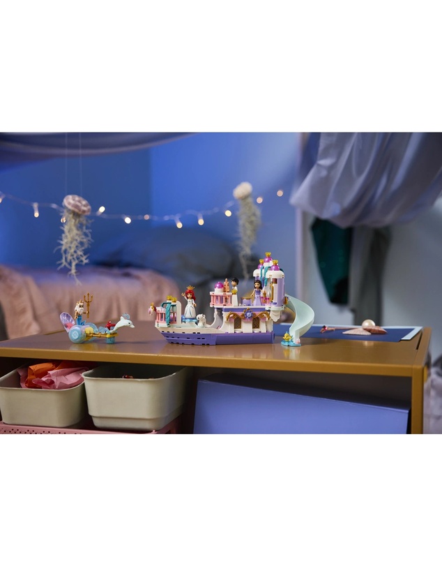 LEGO - 43299 Ariel's Royal Wedding Boat