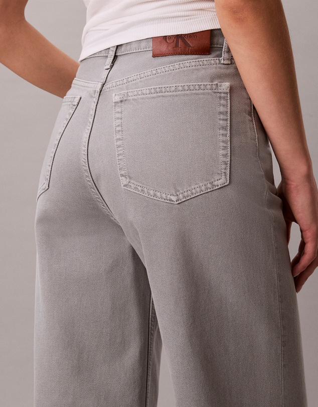 Calvin Klein Jeans - Super High Rise Wide Leg Jeans