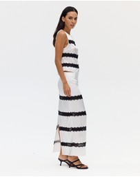 Third Form - Sevin Lace Panelled Top