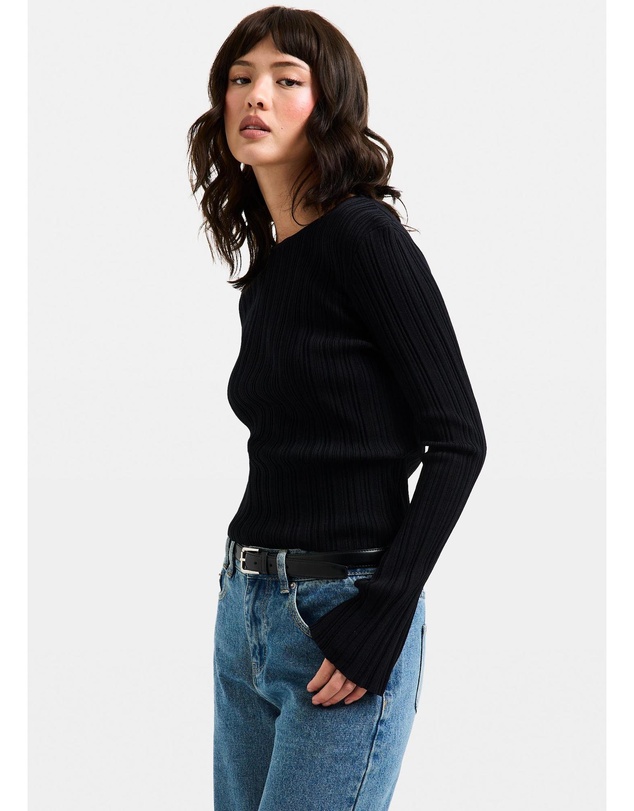 Subtitled - Holland Boat Neck Long Sleeve Knit Top