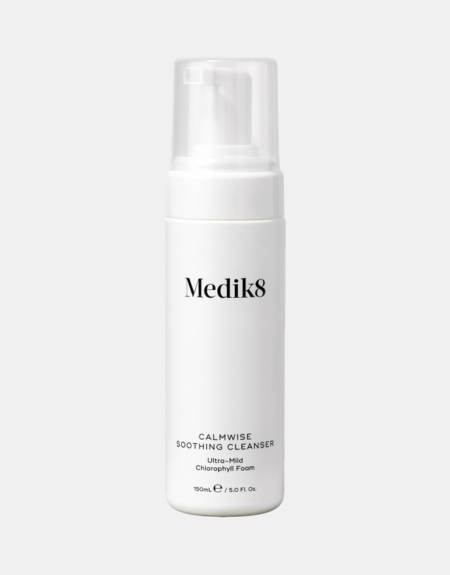 Medik8 - Calmwise Soothing Cleanser