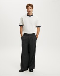 Cotton On - Super Baggy Pleated Pant