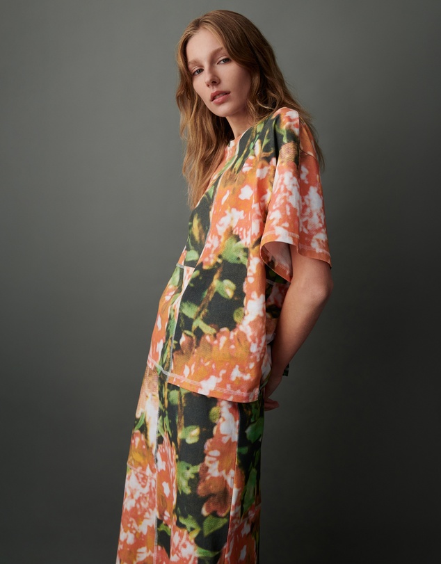 Kowtow - Montage Tee