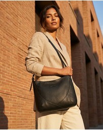 Cobb & Co - Yarra Leather Shoulder Bag
