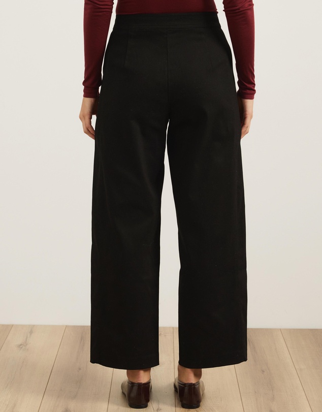 Atmos&Here - Elena Barrel Leg Pants