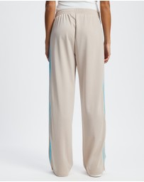 adidas Originals - Firebird Adicolor Loose Trackpants