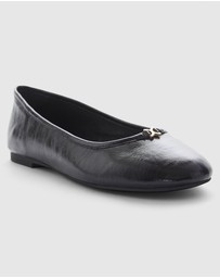 SPURR - Gia - ONLINE EXCLUSIVE