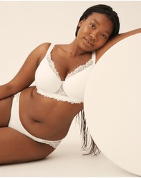 Naturana - The Friday Recycled Lace Lined Underwire Bra