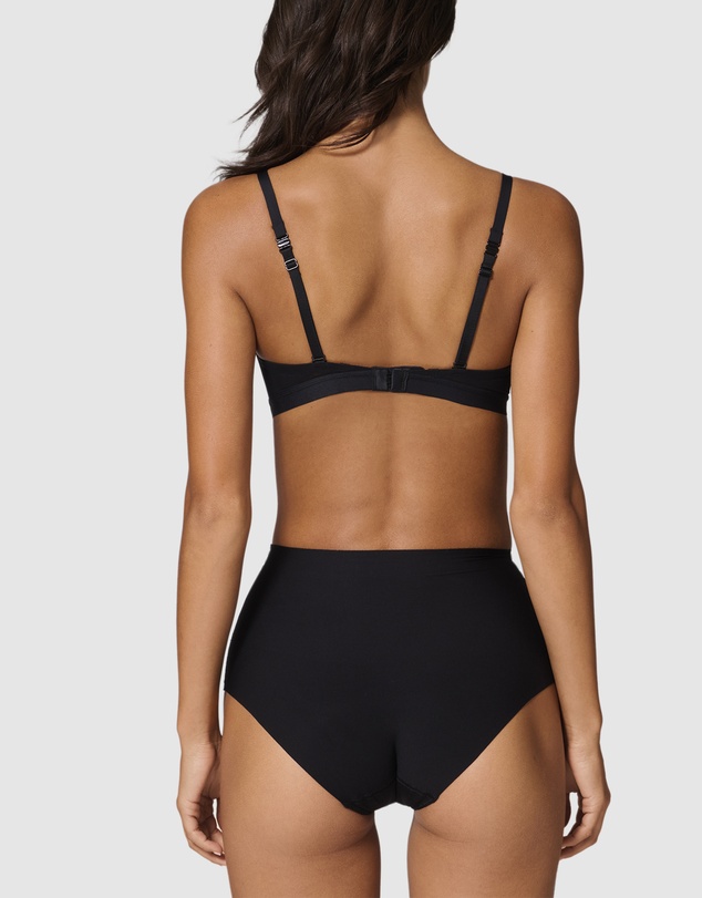 Simone Perele - Story Control Brief