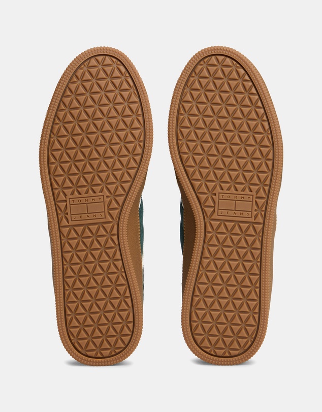 Tommy Hilfiger - The Greenwich Edge Suede - Women's