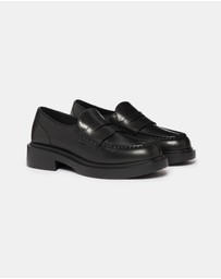 G. H. BASS - Albany II Penny Loafers