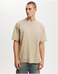 Cotton On - Box Fit T-Shirt
