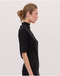 Cloth & Co. - The Rib Knit Tee