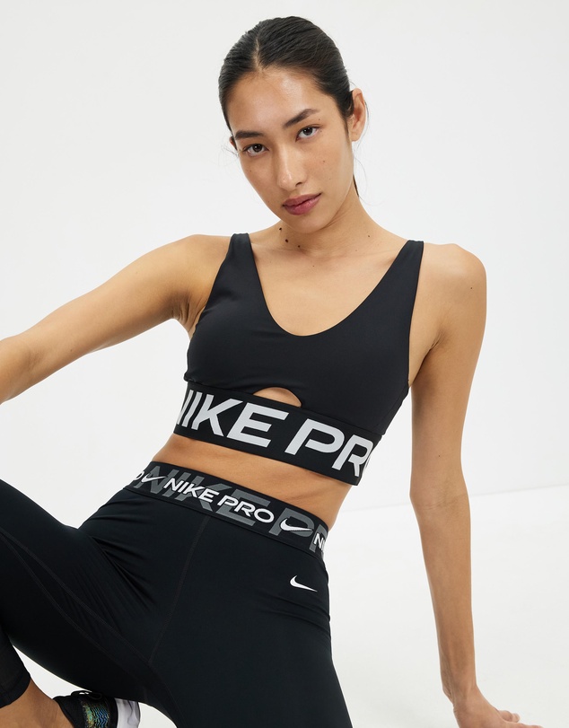Nike - Pro Indy Plunge Medium Support Sports Bra