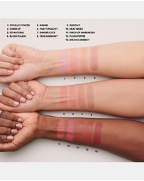 MAC - Glow Play Blush