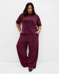 City Chic - Mae Short Sleeve Sweat Top