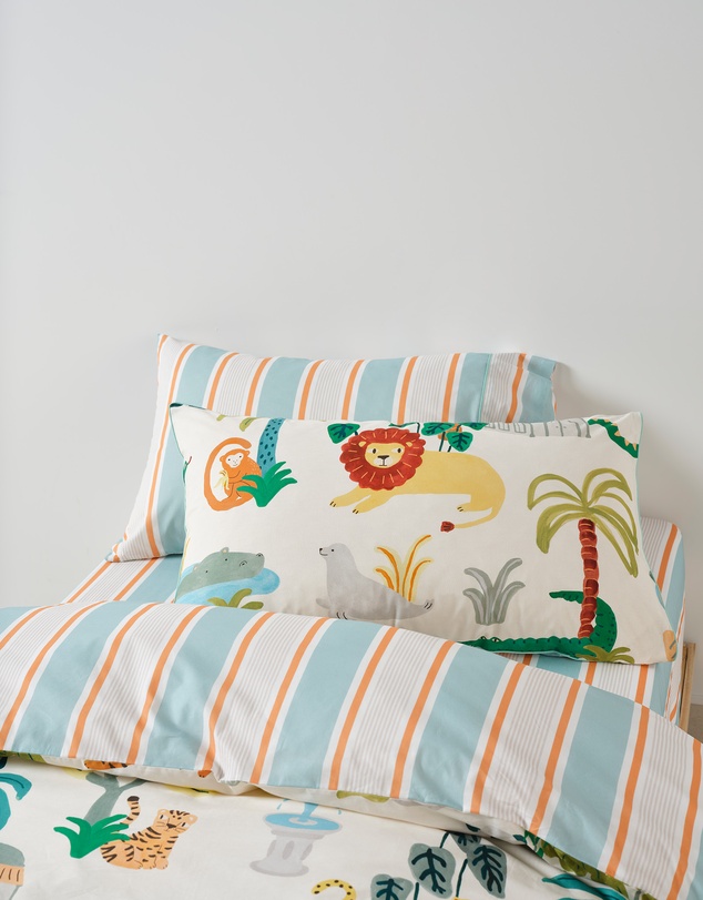 Linen House Kids - Creatures Great and Small Quilt Cover Set