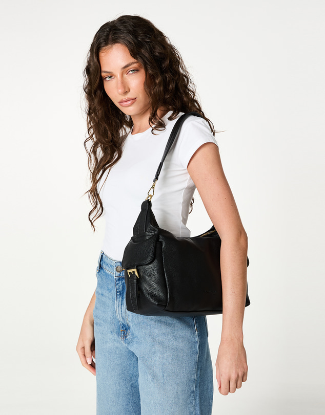 AMP AND SAND - Jaunty Shoulder Bag