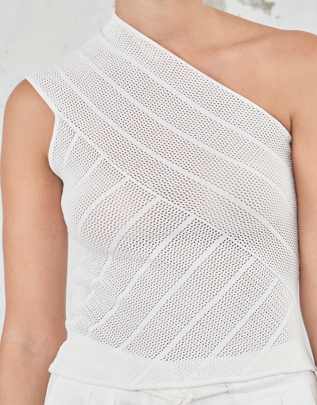 FRIEND of AUDREY - The Fine Crochet One-Shoulder Top