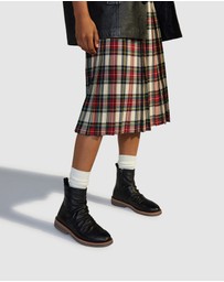 Rollie - Sidezip Rise Boot