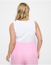 Commonry - Phoebe Tank