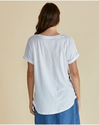 Betty Basics - Hailey Short Sleeve Tee