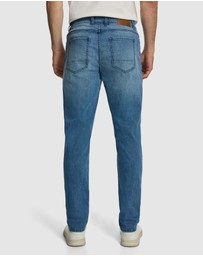 yd. - Duke Slim Jean
