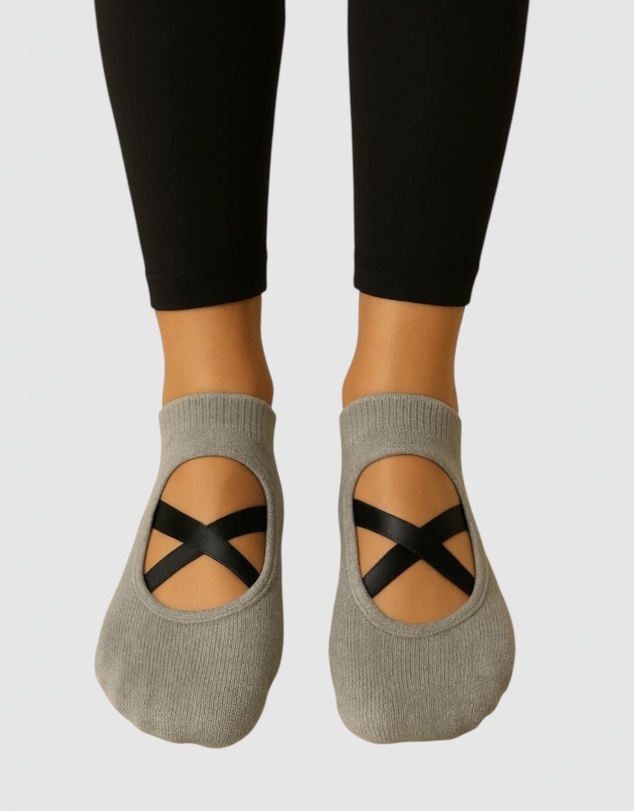 High Heel Jungle - Pilates Grip Socks - 2 Pack