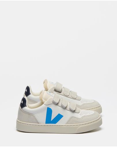 Extra & White Egee