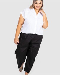Love Your Wardrobe - Nikki Ruched Extended Sleeve Shirt