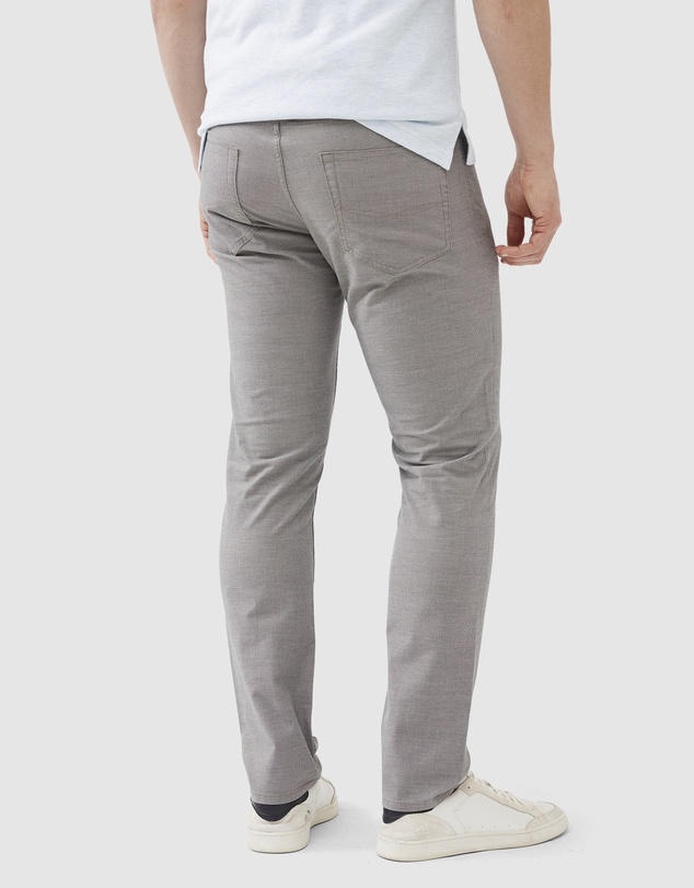 Rodd & Gunn - Gunn Straight Fit Jean Short Leg