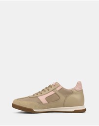 Hush Puppies - Finale