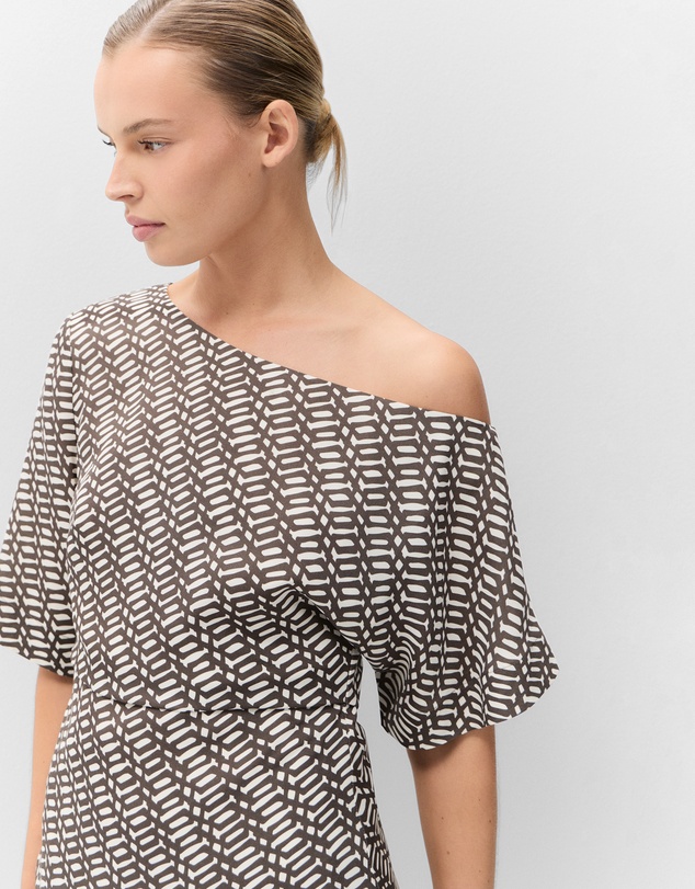 UNISON - Asymm Geo Top