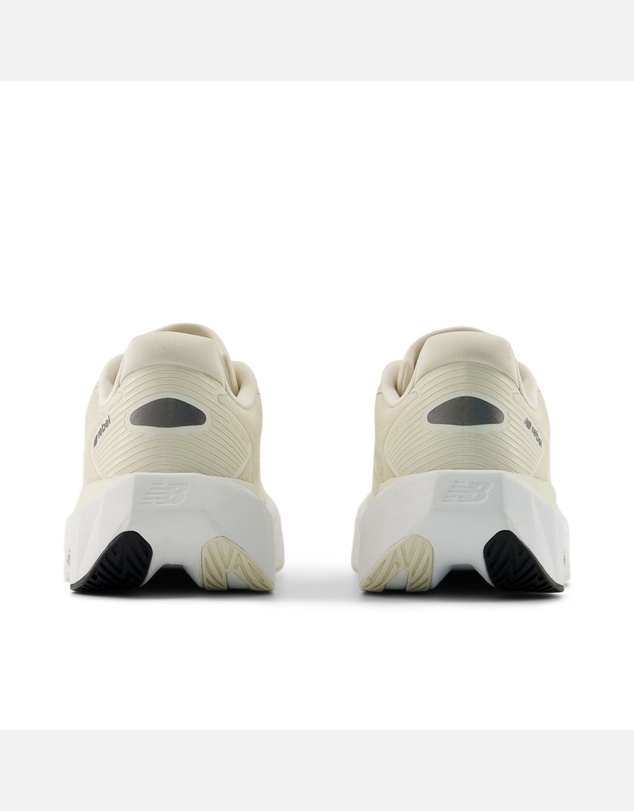 New Balance - FuelCell Rebel v5 - Women's
