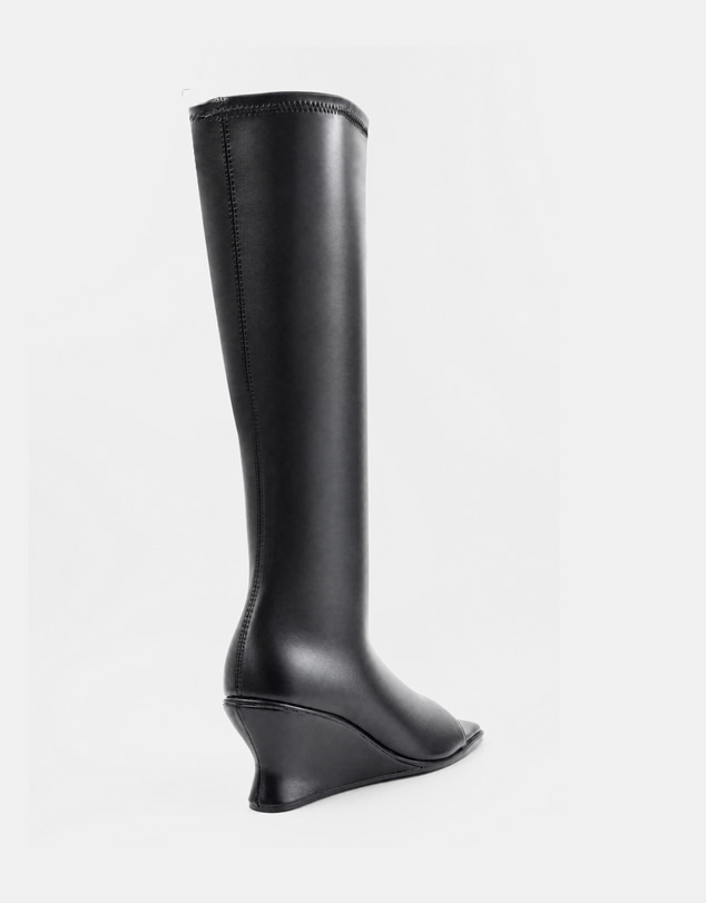 Therapy - Hint Wedge Boot