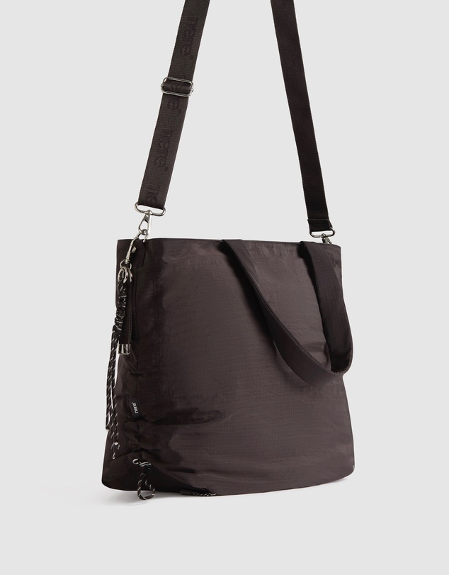 Nere - n.motion Large Tote Bag
