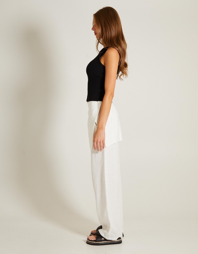 General Pants Co. Basics - Luxe Knit Slim Fit Tank Top