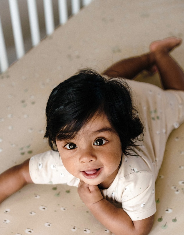 Kynd Baby - Fitted Cot Sheet in Sheep