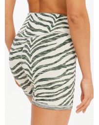 The Upside - Reversible 5-Inch Spin Shorts