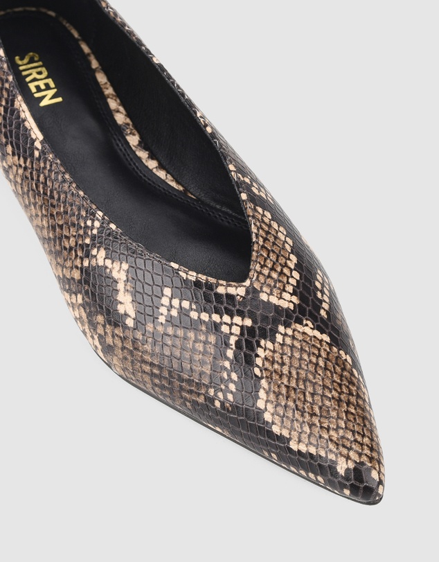 Siren - Locke Flat Pumps